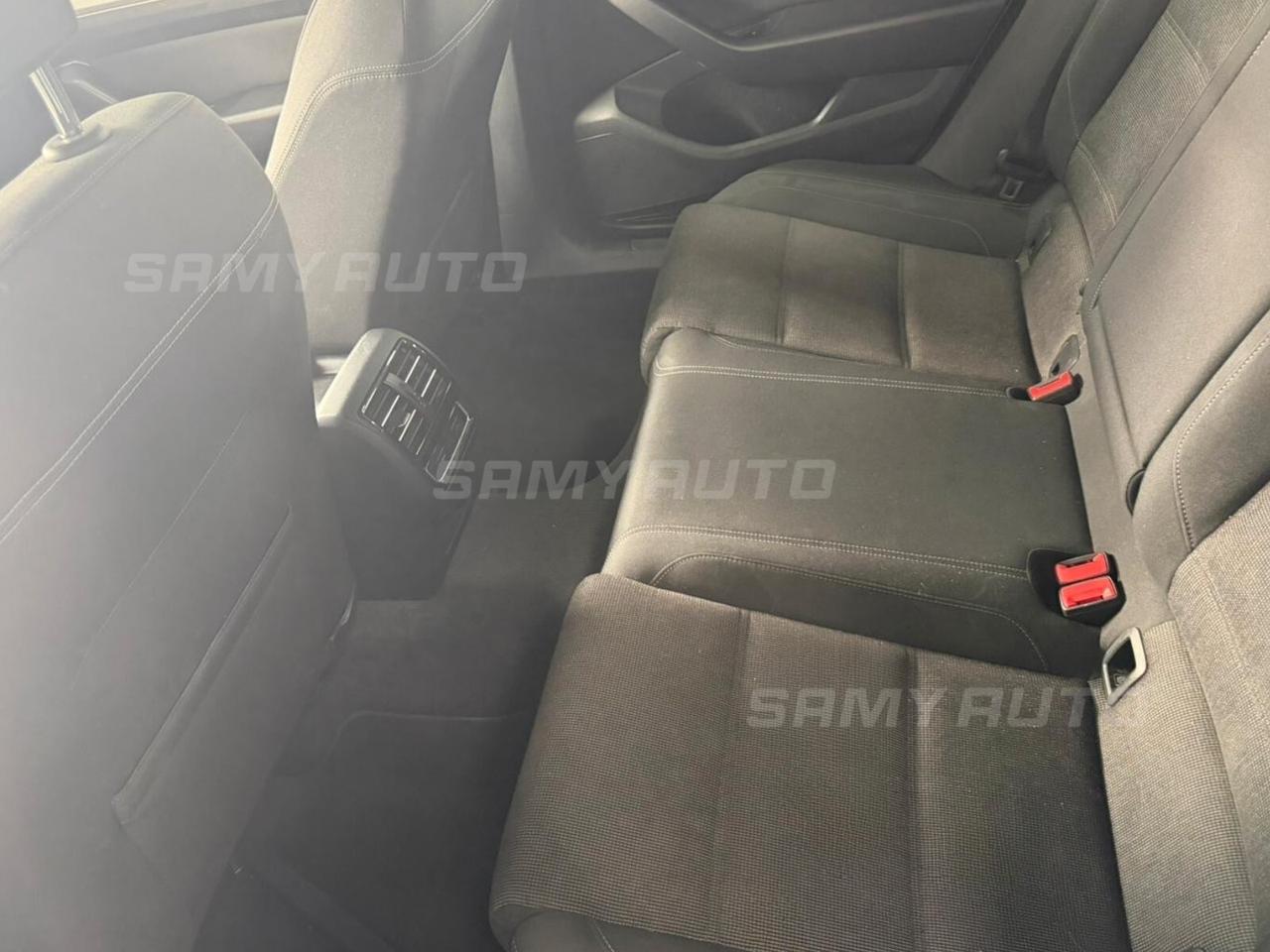 Volkswagen Passat Variant 1.6 TDI Business BlueMotion Technology