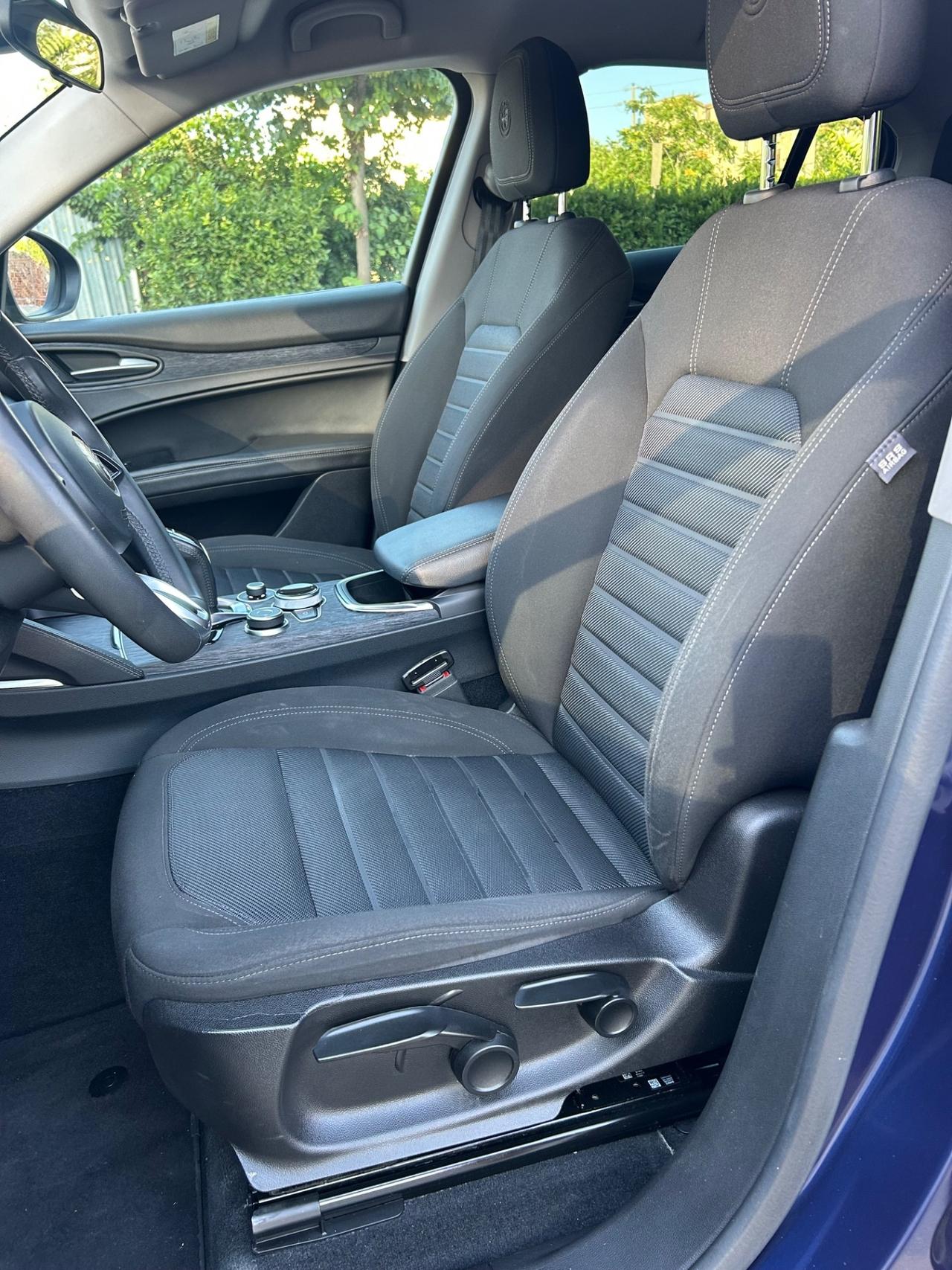 Alfa Romeo Stelvio 2.2 Turbodiesel 160 CV AT8 RWD my2020