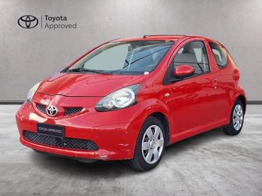 Toyota Aygo 3 Porte 1.0 VVT-i Sol