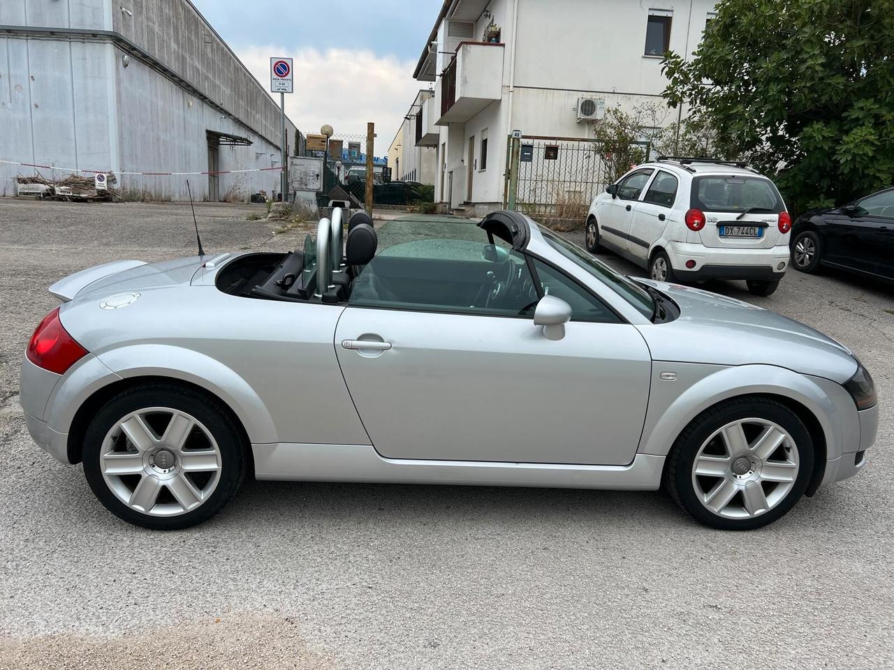 Audi TT Roadster 1.8 T 20V 179 CV cat