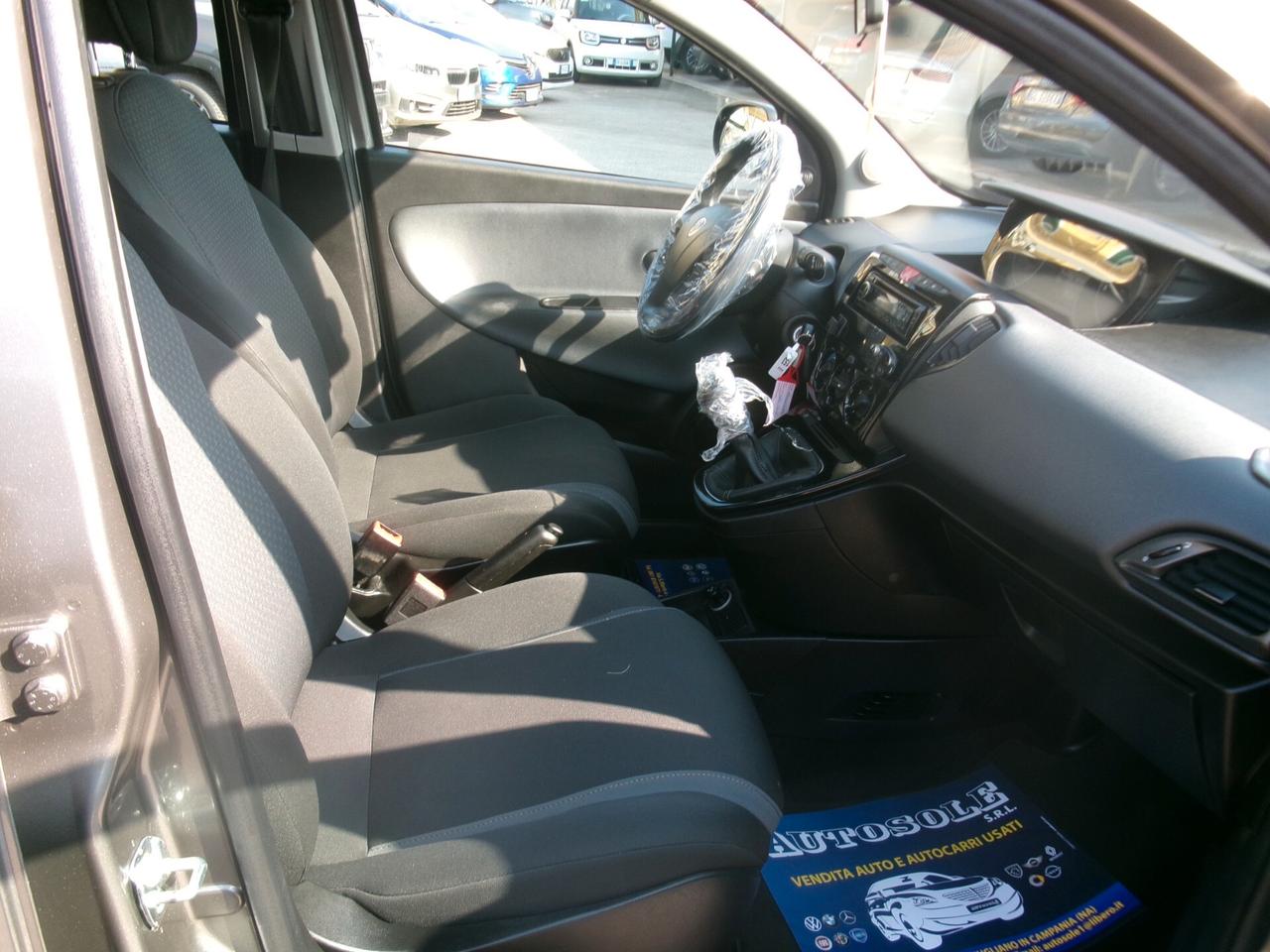Lancia Ypsilon 1.2 ECOCHIC GPL DI SERIE
