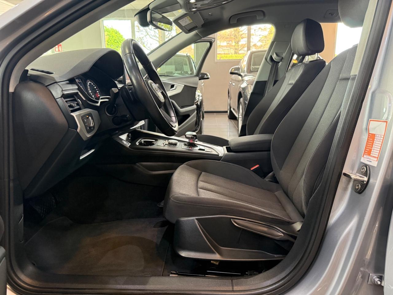 Audi A4 Avant 2.0 TDI 122 CV Business Sport