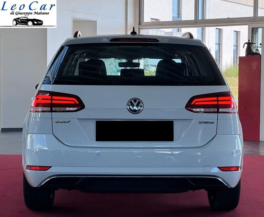 Volkswagen Golf VII Variant 1.5 TGI DSG 5p. Confortline BlueMotione Tech. 131cv