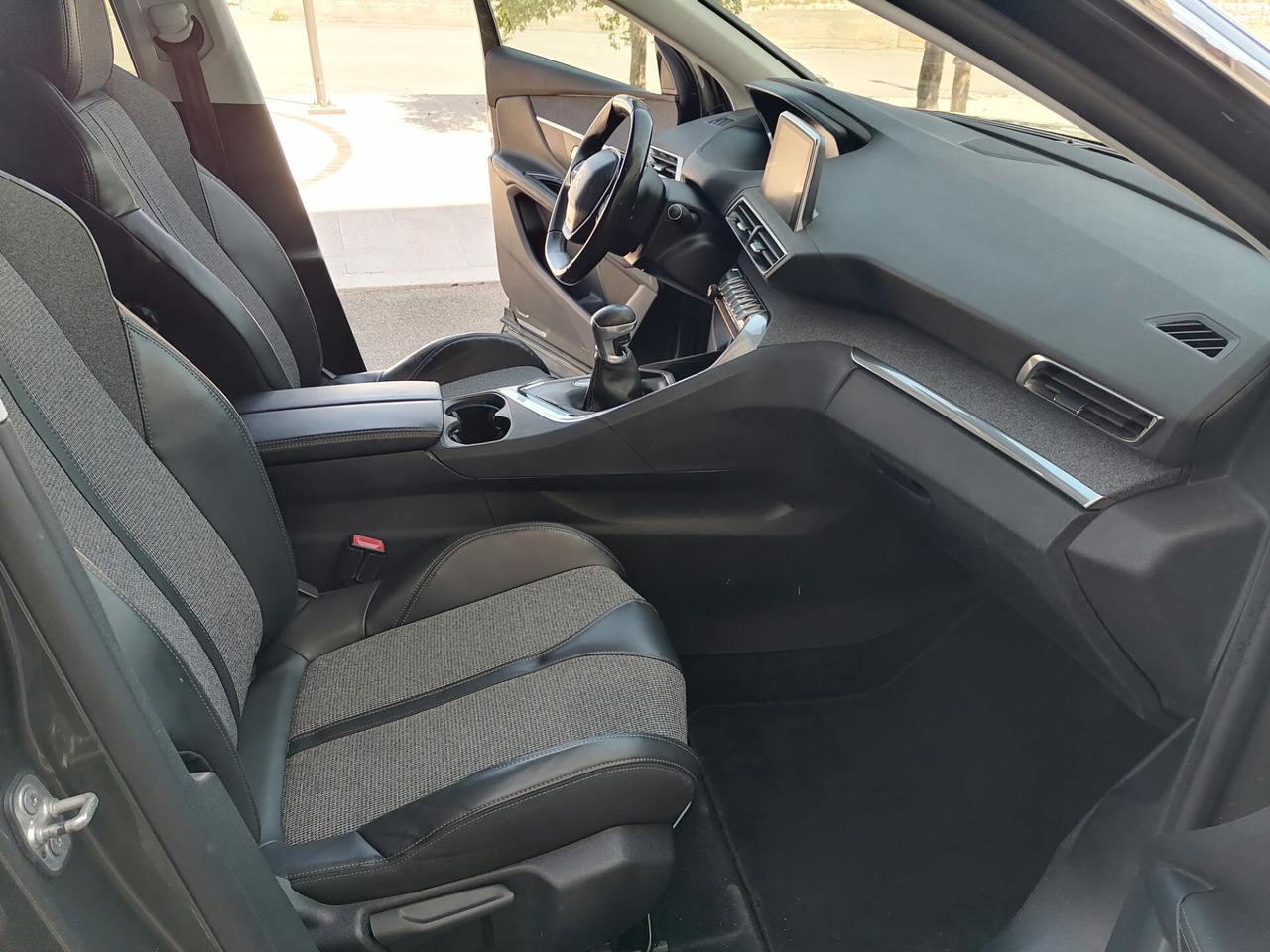 Peugeot 3008 1.6 BlueHDi 120 ALLURE PACK 2017
