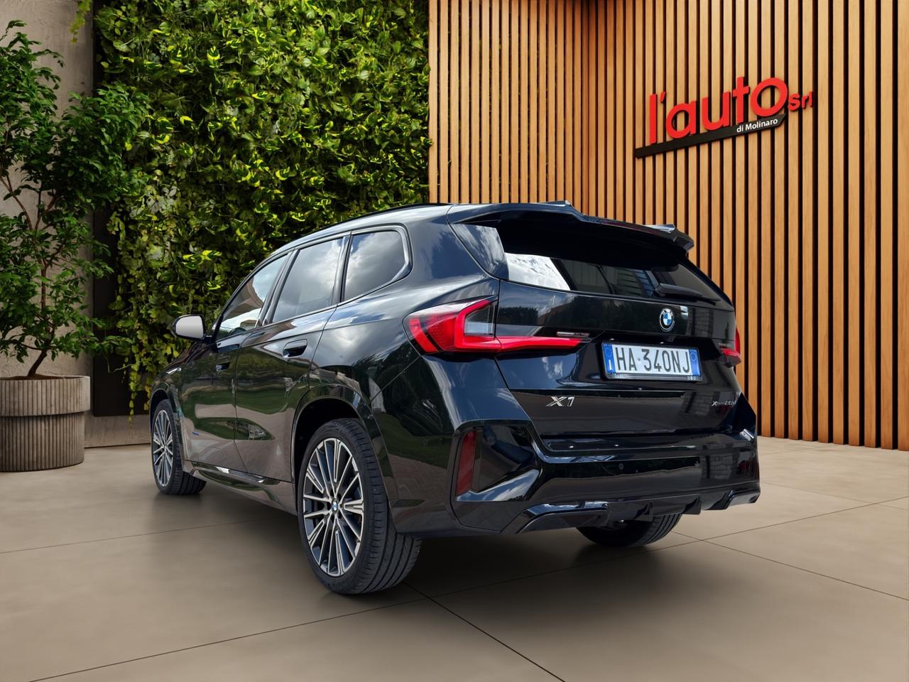 Bmw X1 2.0 X-DRIVE M-SPORT PRO