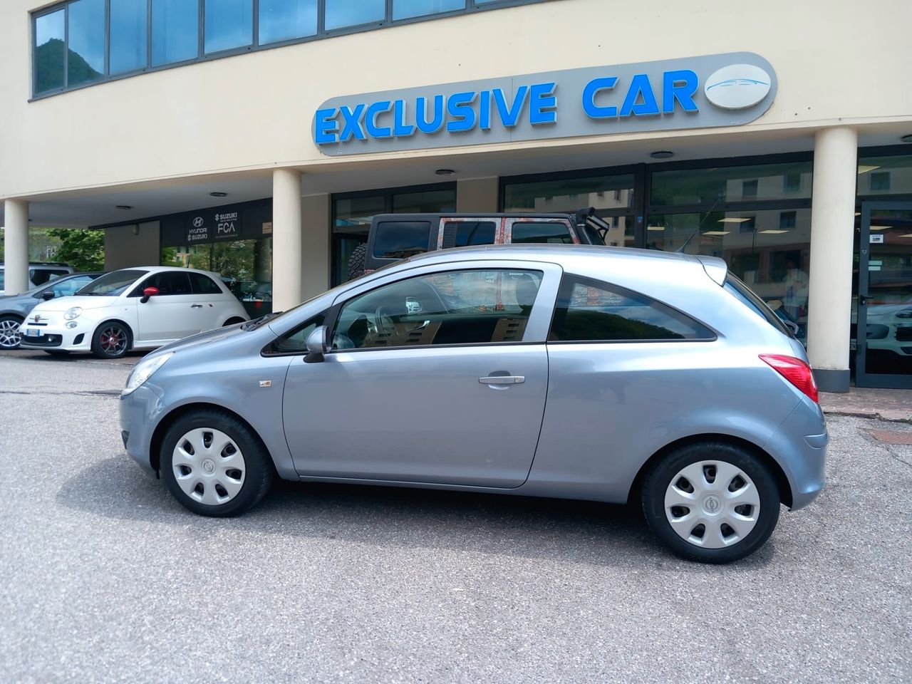 Opel Corsa 1.2 3 porte Club