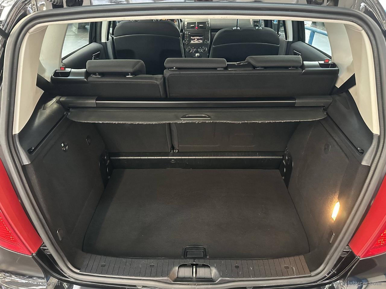 MERCEDES-BENZ A 160 BlueEFFICIENCY