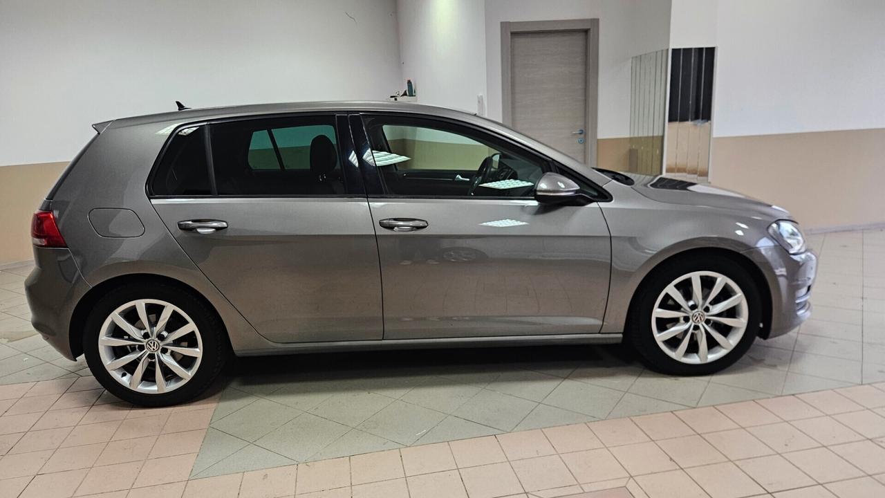 Volkswagen Golf 1.6 TDI DSG 5p. Highline BlueMotion Technology