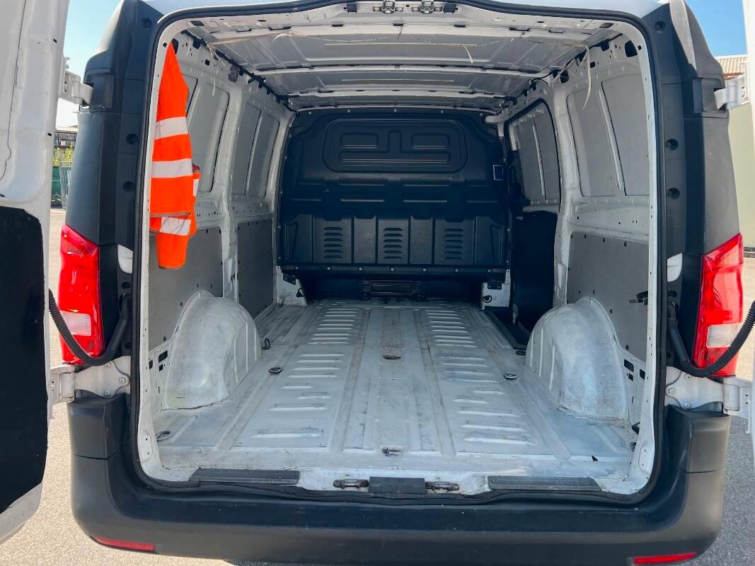 Mercedes Vito 109 cdi long E6