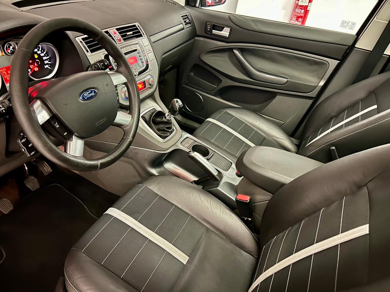 Ford Kuga 2.0 TDCi 136 CV 4WD Titanium DPF