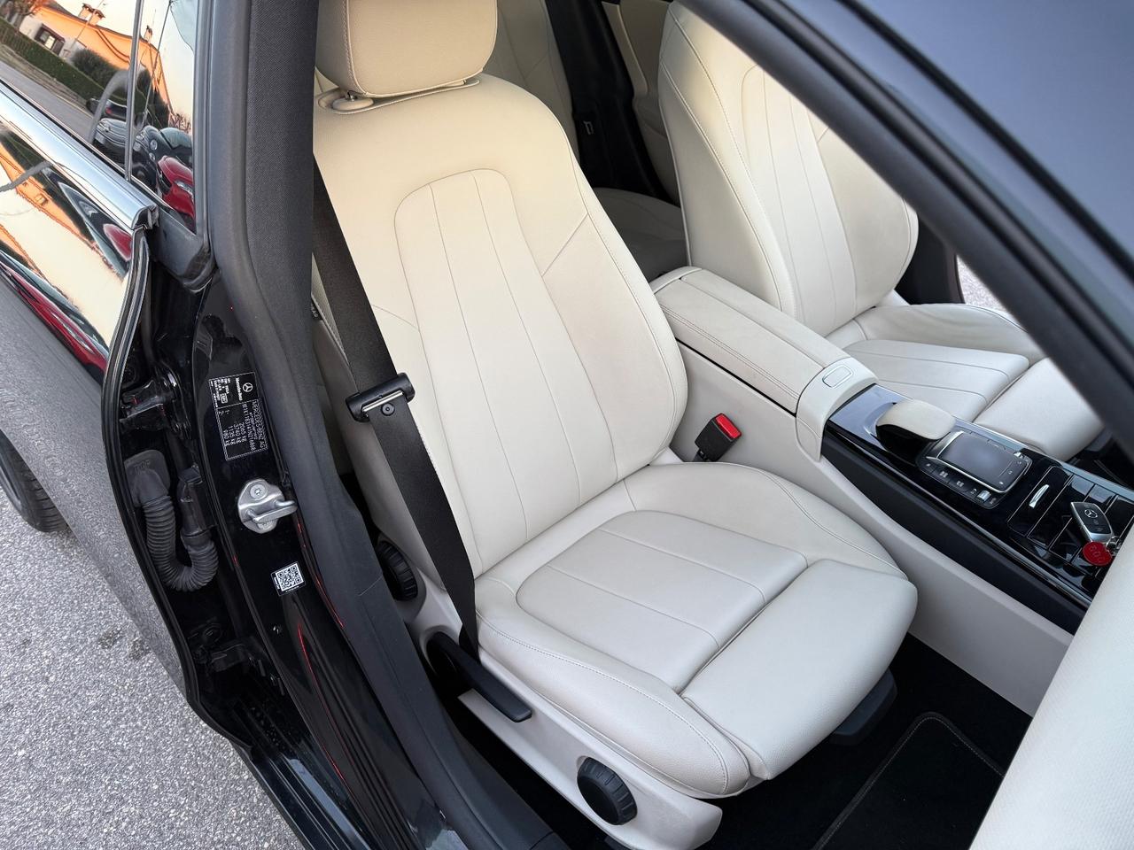 Mercedes CLA 220 Berlina Automatic Sport Tetto Apribile Pelle Full