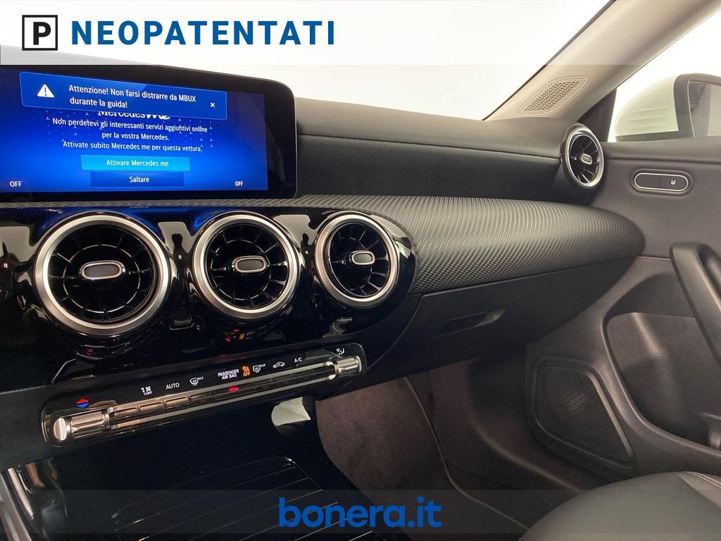 Mercedes CLA Shooting Brake 180 D Advanced 8G-DCT