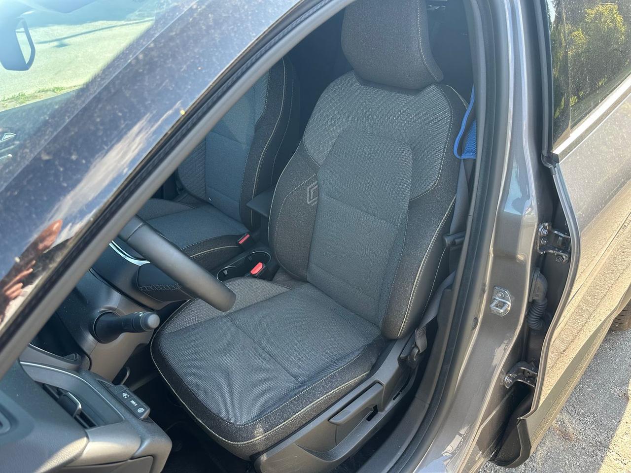 Renault Captur E-TECH 145 HEV #6155