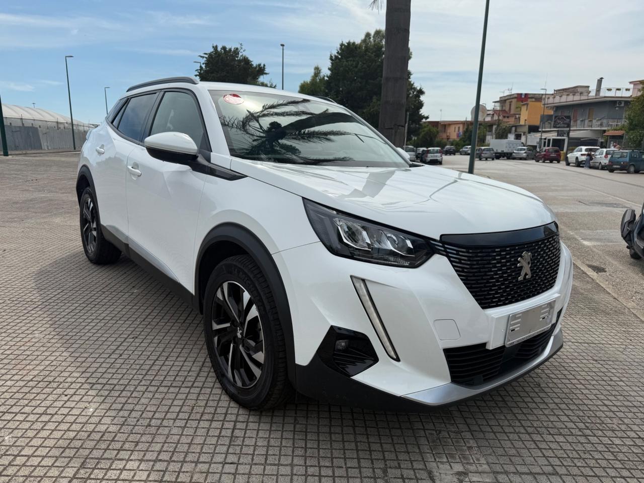 Peugeot 2008 BlueHDi 130 S&S EAT8 Allure