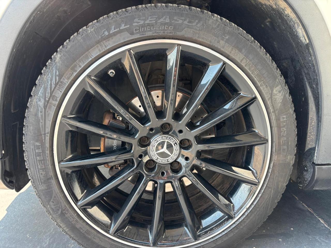 Mercedes-benz GLA 200 d Automatic Premium