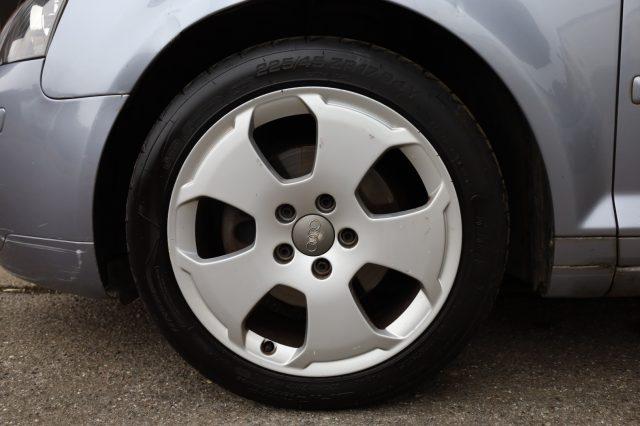 AUDI A3 Sportback 2.0 140 cv TDI quattro Ambition