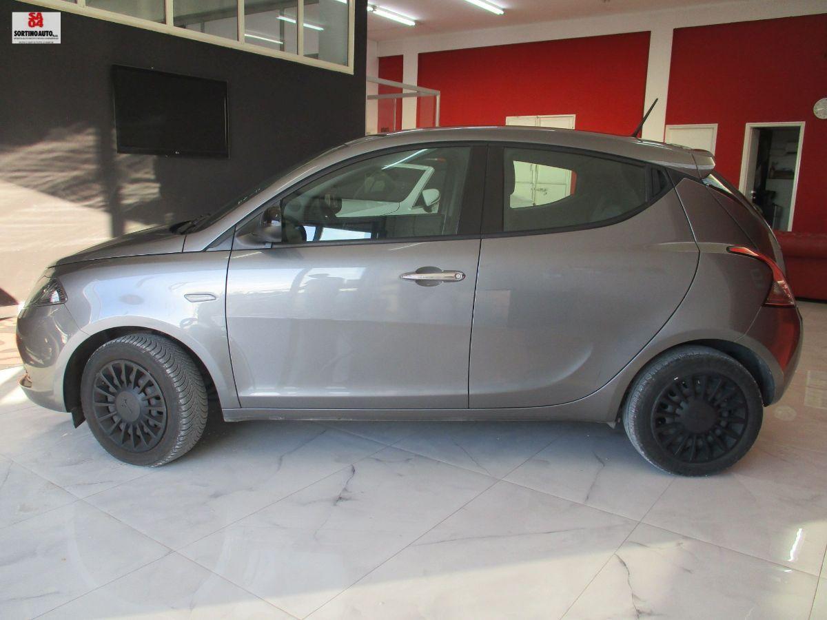 LANCIA Ypsilon 1.0 FireFly 5p.S&S Hybrid Silver-2022