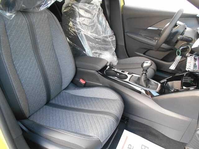 Peugeot 208 100 Allure NAV Fin 9Perfet Sc37%