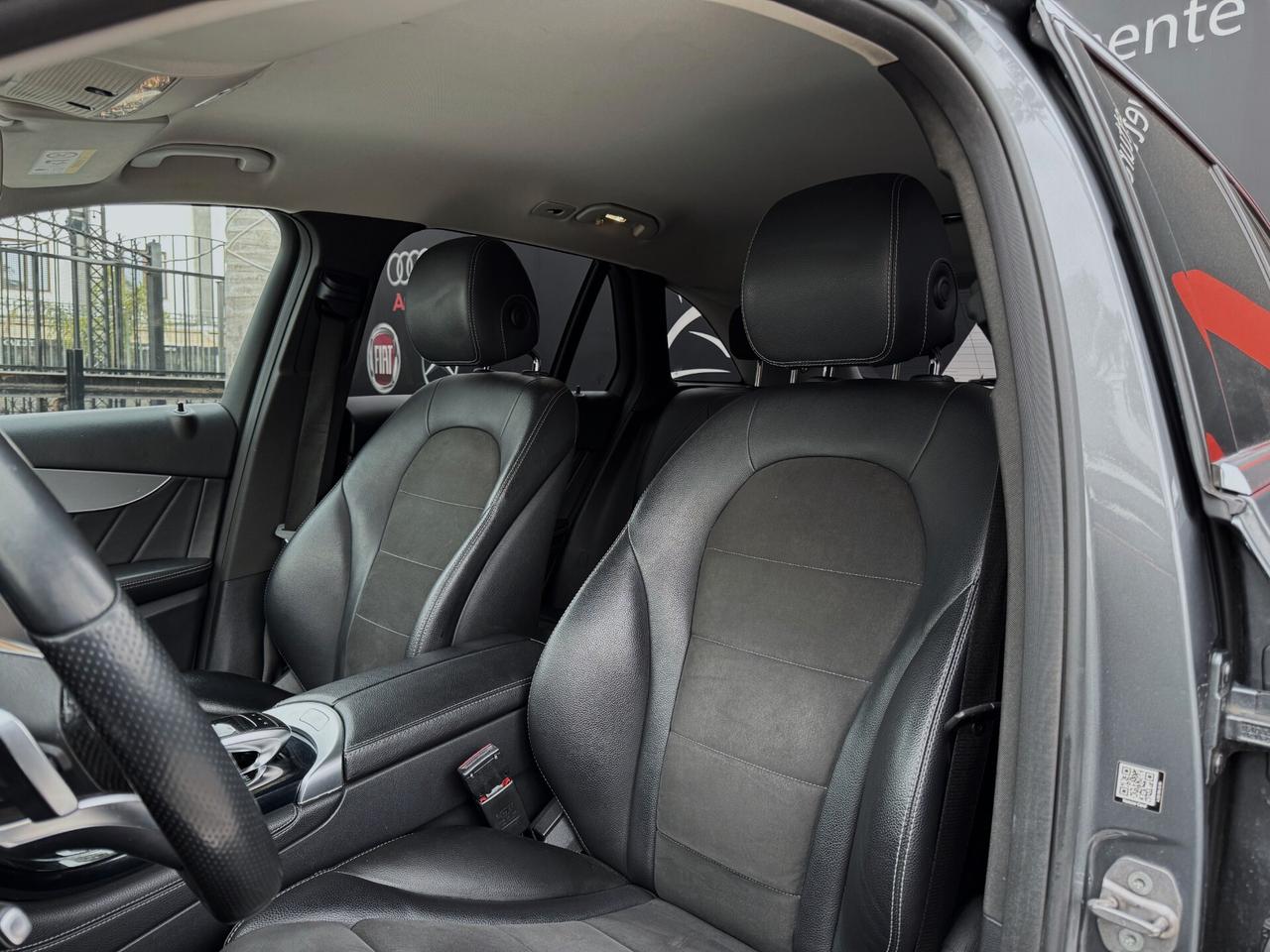 Mercedes-Benz GLC 250 d Premium AMG 4M PACK LUCI