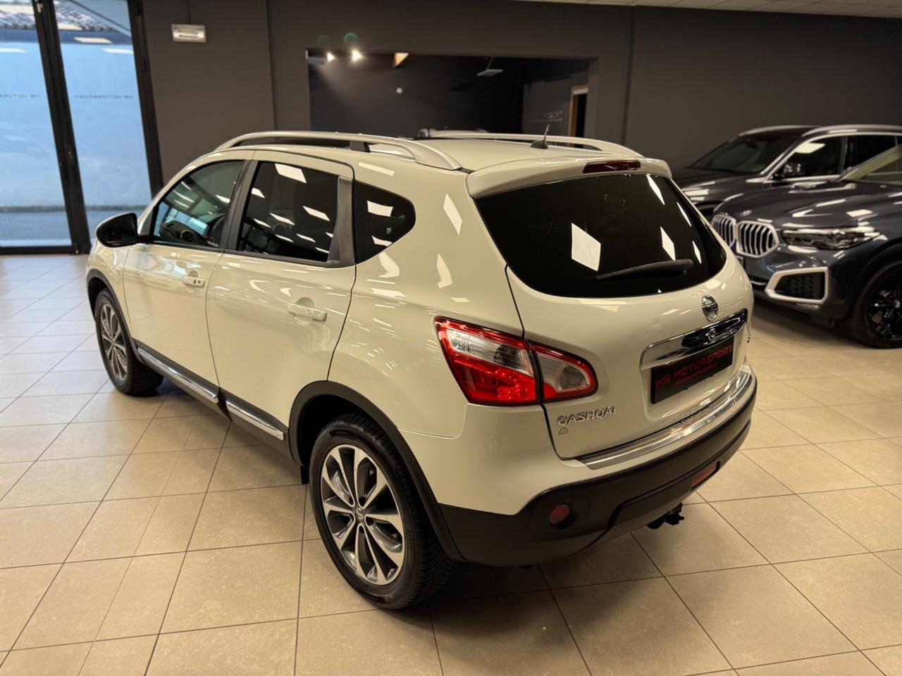 Nissan Qashqai Qashqai+2 2.0 dCi DPF 4WD aut. Tekna