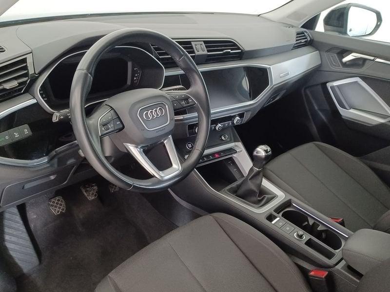 Audi Q3 2019 Sportback Benzina Sportback 35 1.5 tfsi Business Plus