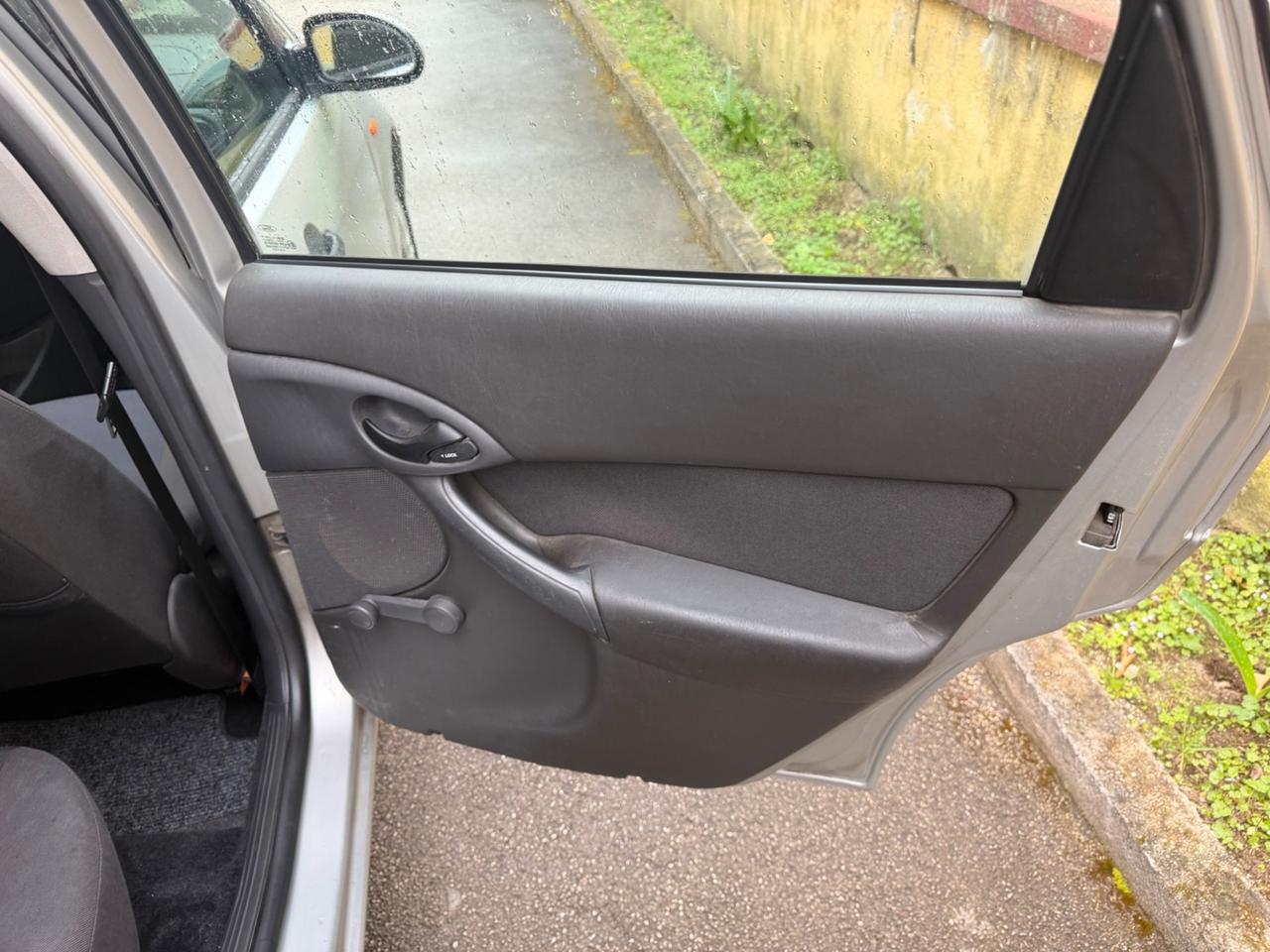 Ford Focus 1.8 TDDi cat SW Ambiente
