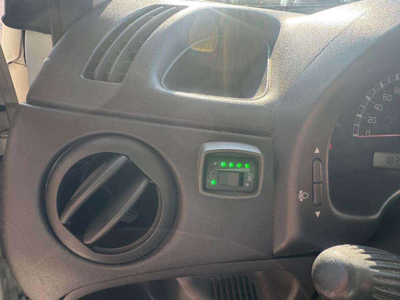 Fiat Punto 1.2 3p. 2 posti Natural Power Van Neopatentati