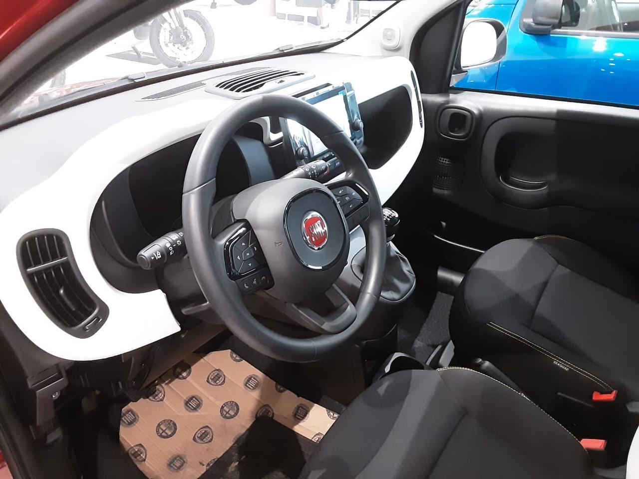 Fiat Panda Pandina 1.0 FireFly 65 CV Hybrid Cross