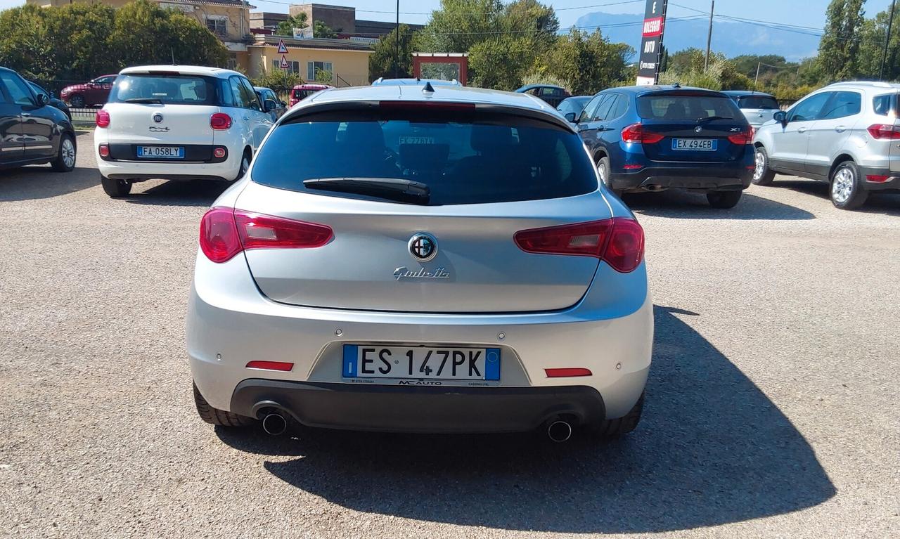 Alfa Romeo Giulietta 1750 TBi Quadrifoglio Verde