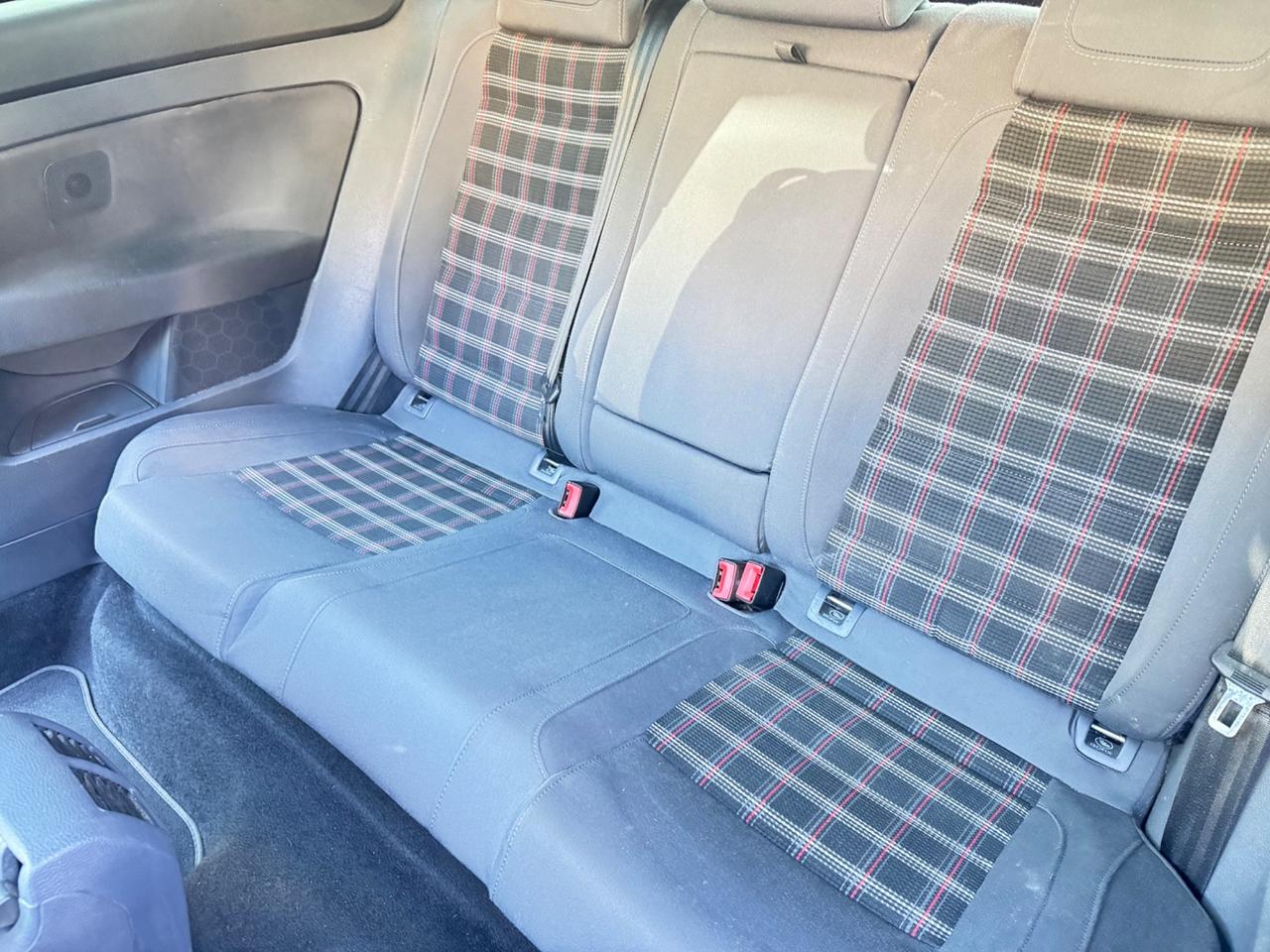 Volkswagen Golf GTI 2.0 16V turbo benzina TFSI 3p. 200 cv
