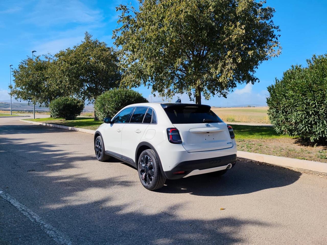 Fiat 600 Hybrid 110 CV DCT MHEV La Prima