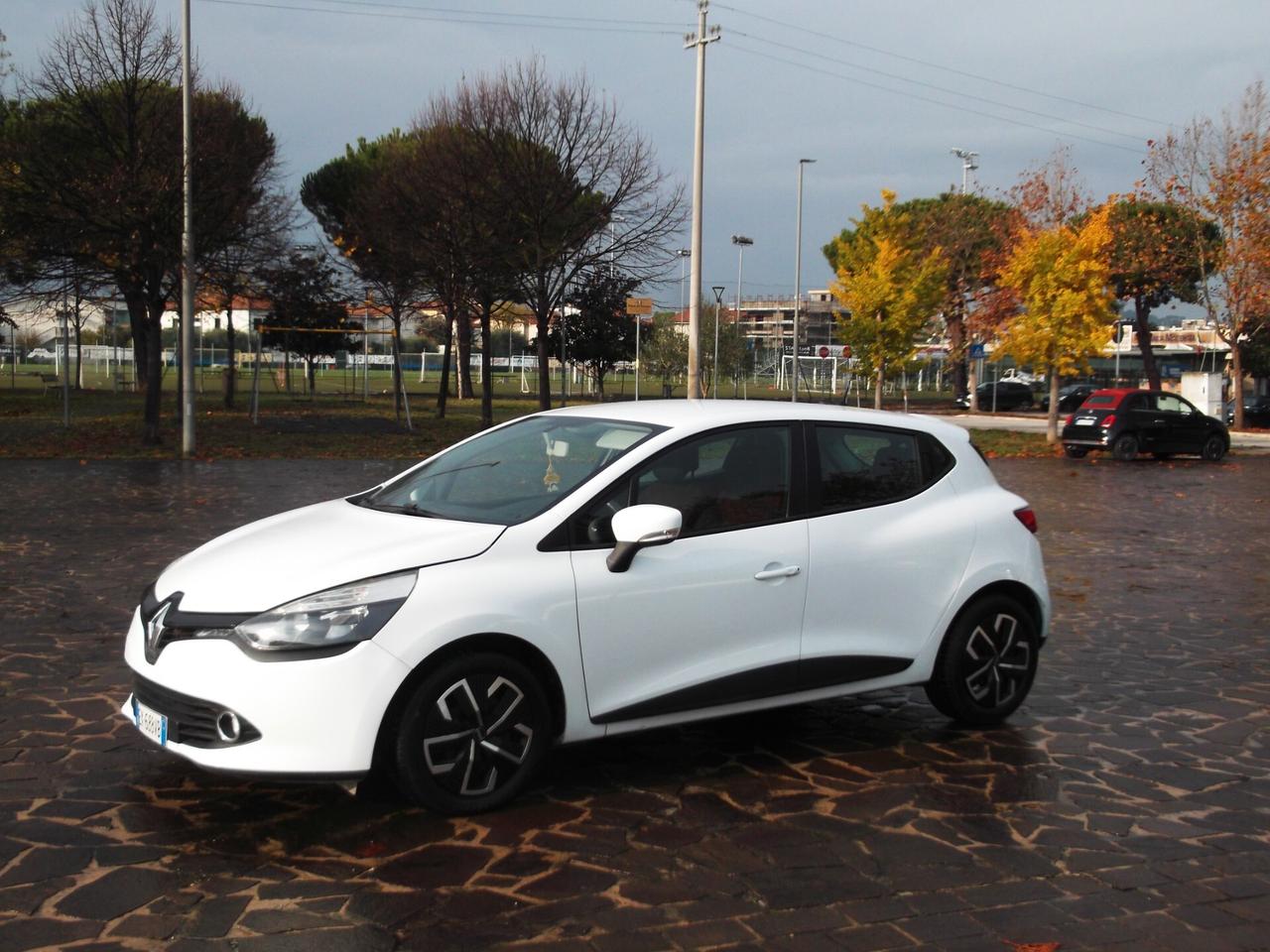 Renault Clio 1.5 dCi Neopatentati 2014