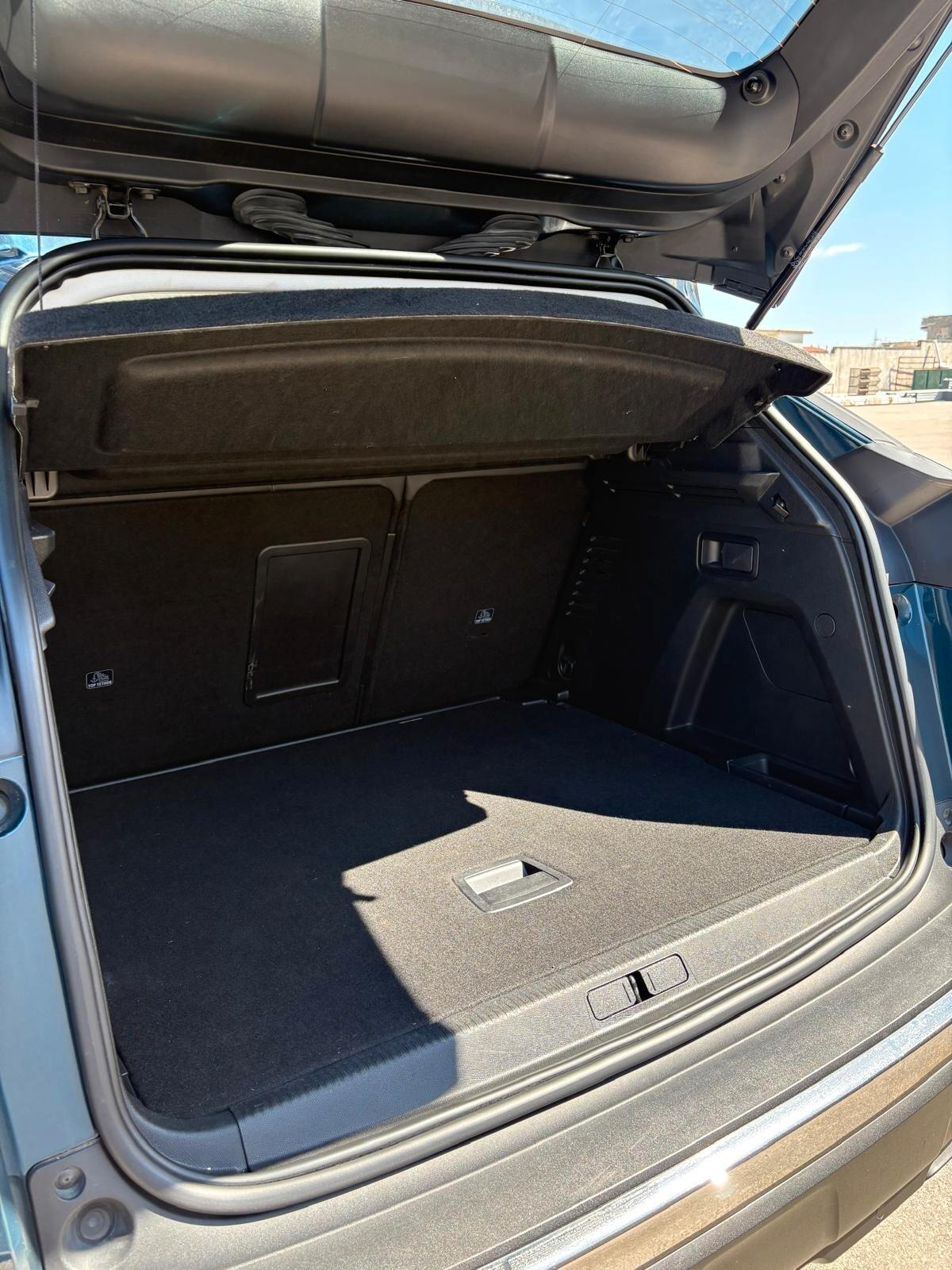 Peugeot 3008 BlueHDi 130 S&S EAT8 Allure Pack