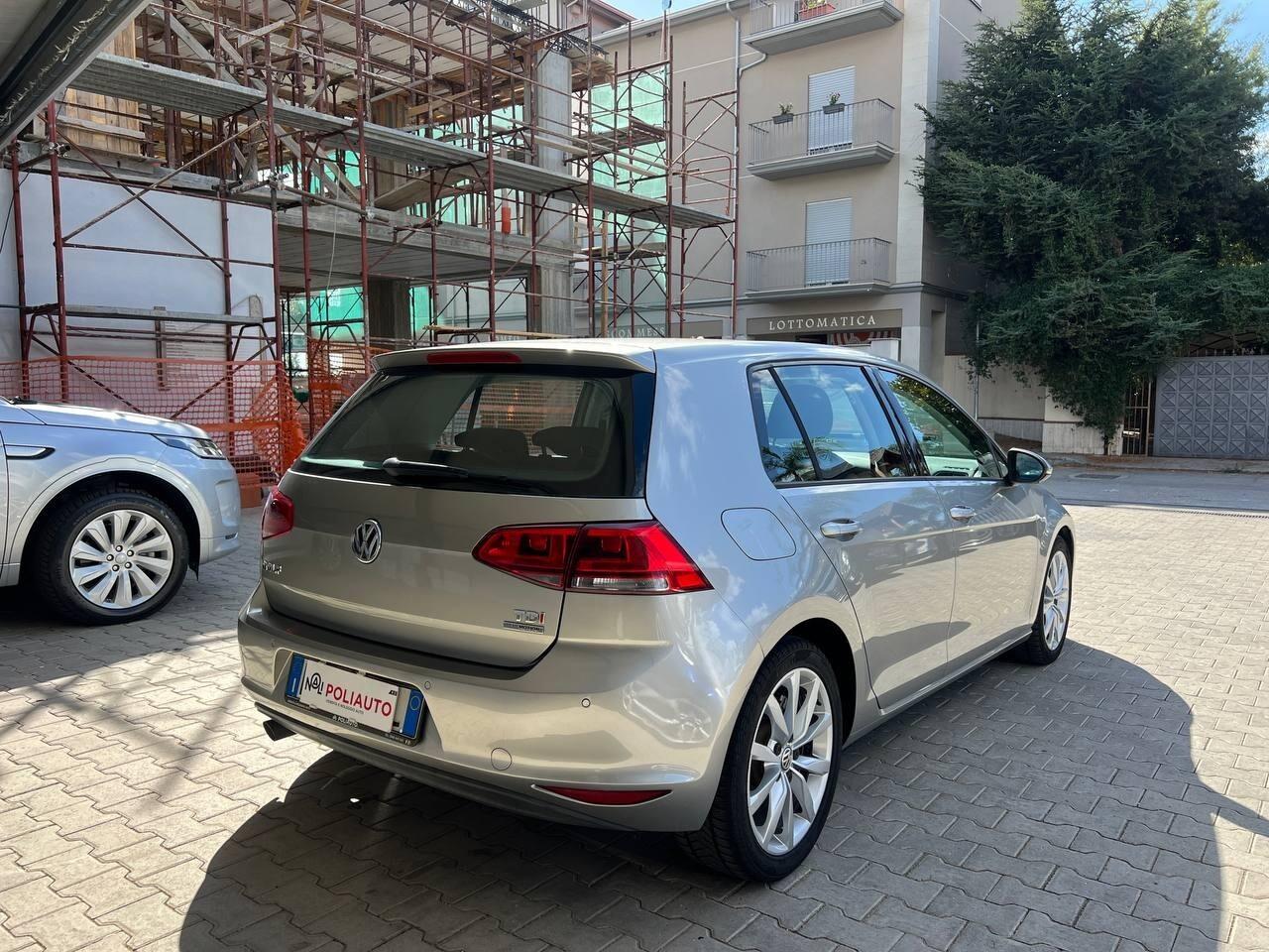 Golf Business 1.6 TDI 5P HIGHLINE bLUEMotion Techn