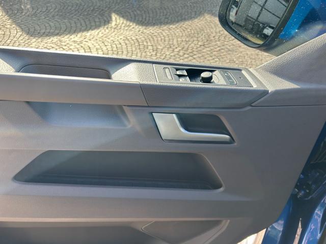 VOLKSWAGEN Caravelle 2.0 TDI 150CV DSG PC Cruise