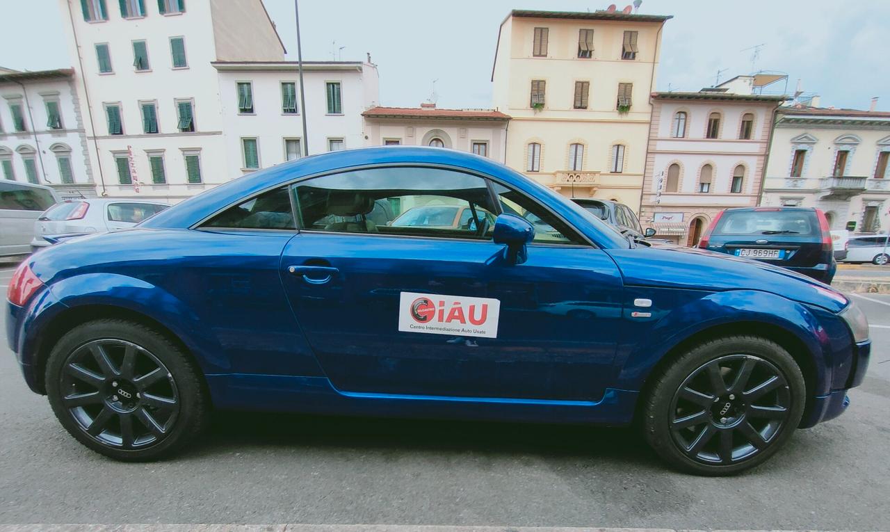 Audi TT Coupé 1.8 T 20V 179 CV