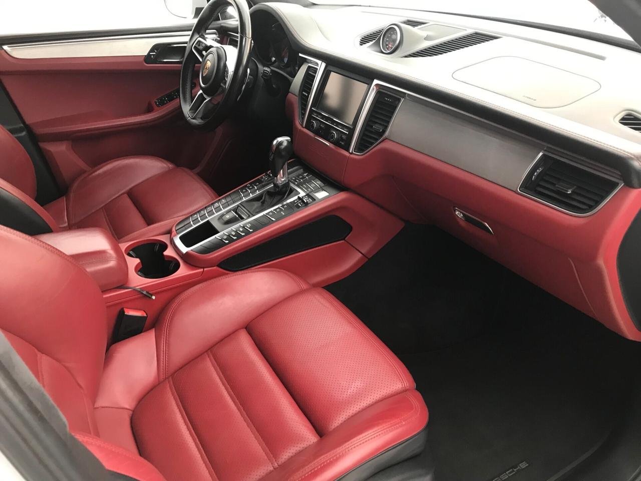 Porsche Macan 3.6 Turbo V6 400cv service Porsche