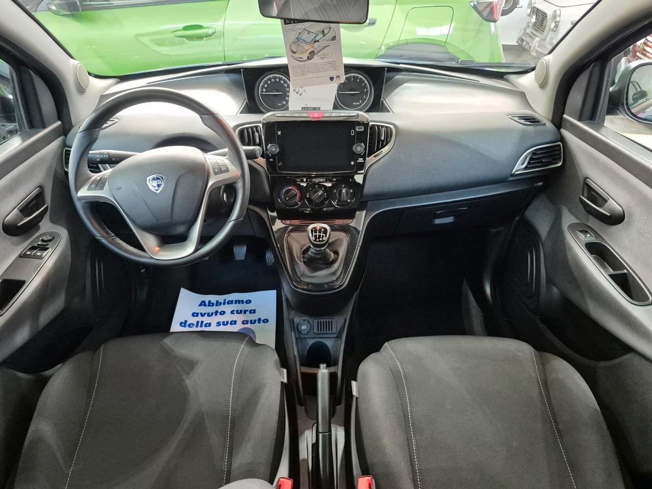 Lancia Ypsilon 1.0 hybrid gold PREZZO REALE