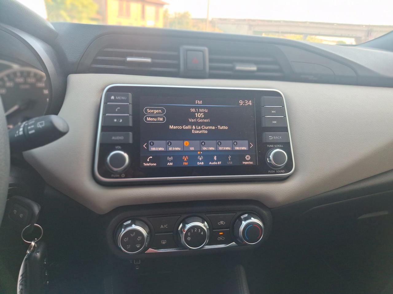 Nissan Micra IG-T 92 5 porte Tekna