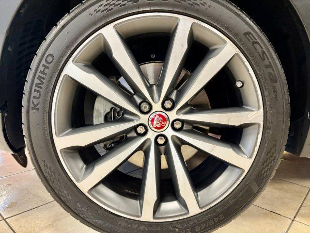 JAGUAR E-Pace 2.0D 150 CV AWD aut. GARANZIA 12 MESI ESTENDIBILE