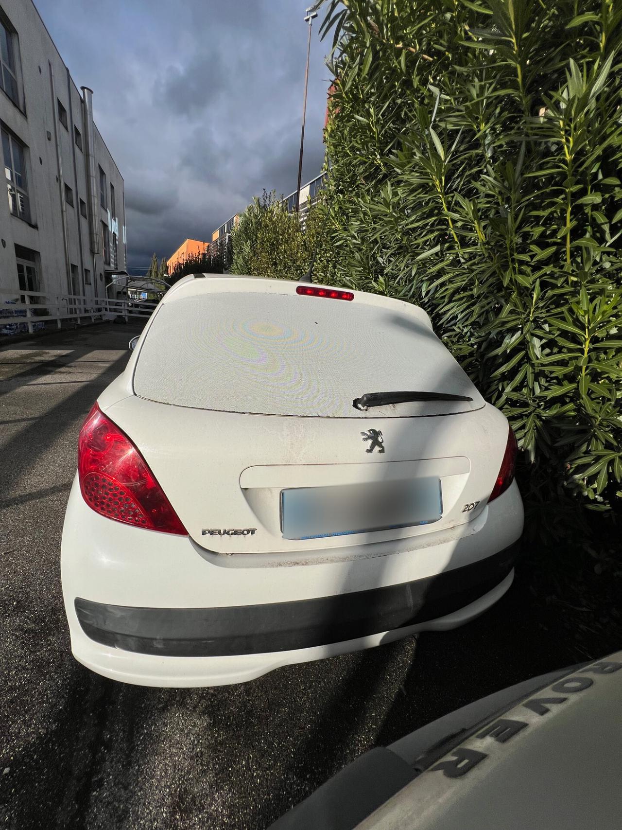 Peugeot 207 1.4 HDi 70CV 3p. XAD Van