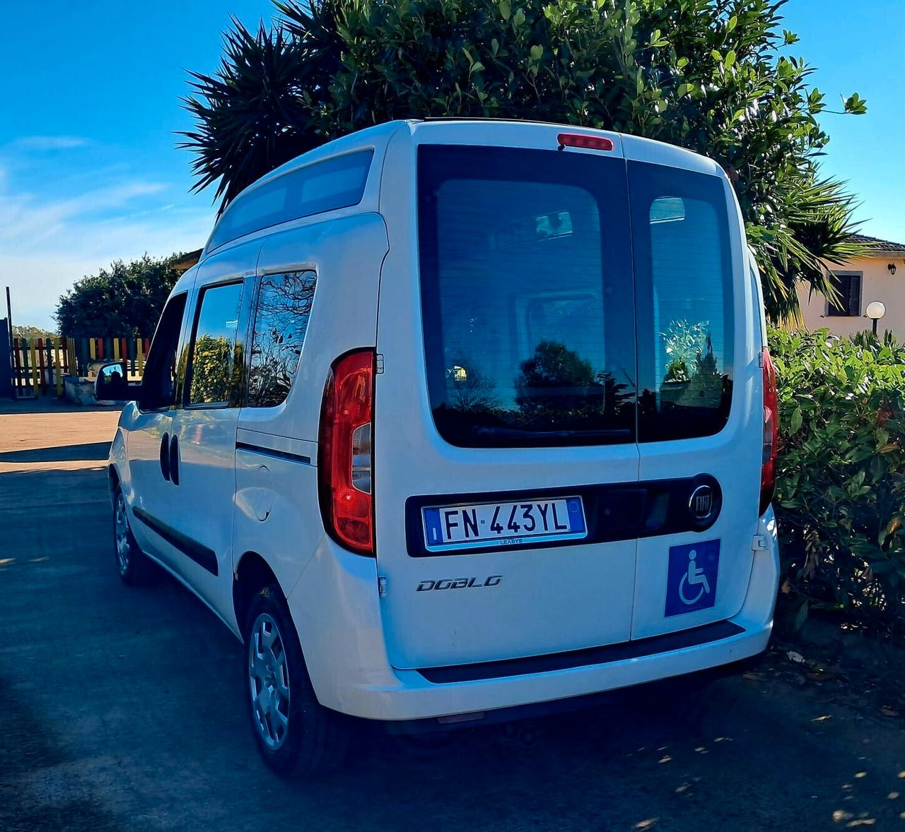 Fiat Doblo EURO 6 TETTO ALTO TRASPORTO DISABILI