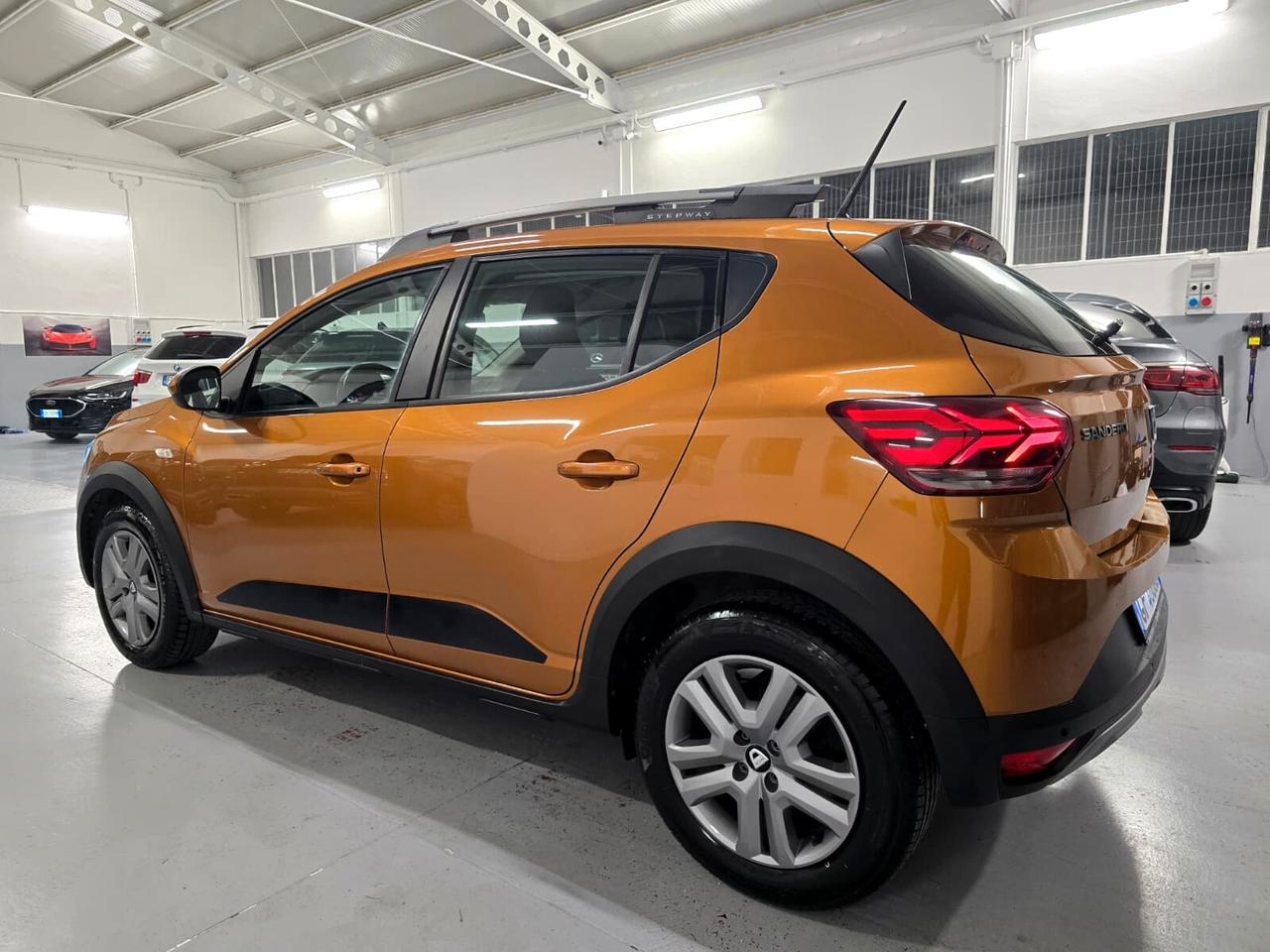 Dacia Sandero Stepway 1.0 TCe 100 CV ECO-G Comfort