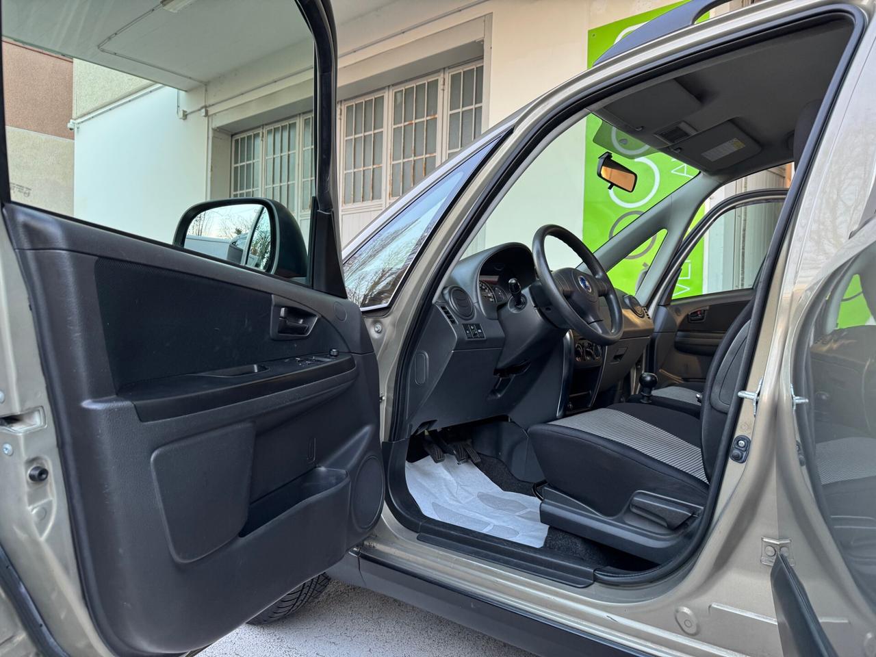 Fiat Sedici 1.9 mjt Dynamic 4x4 120cv UNIPROP.