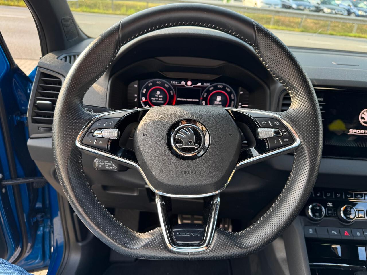 SKODA KAROK 1.5cc 150CV DSG BENZINA IVA ESPOSTA