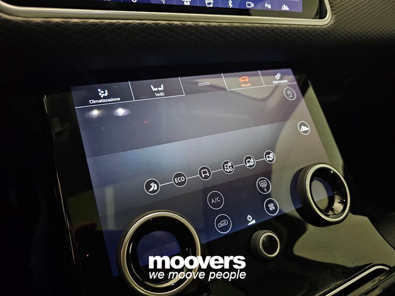 LAND ROVER Range Rover Velar Velar 2.0D I4 240 CV R-Dynamic S