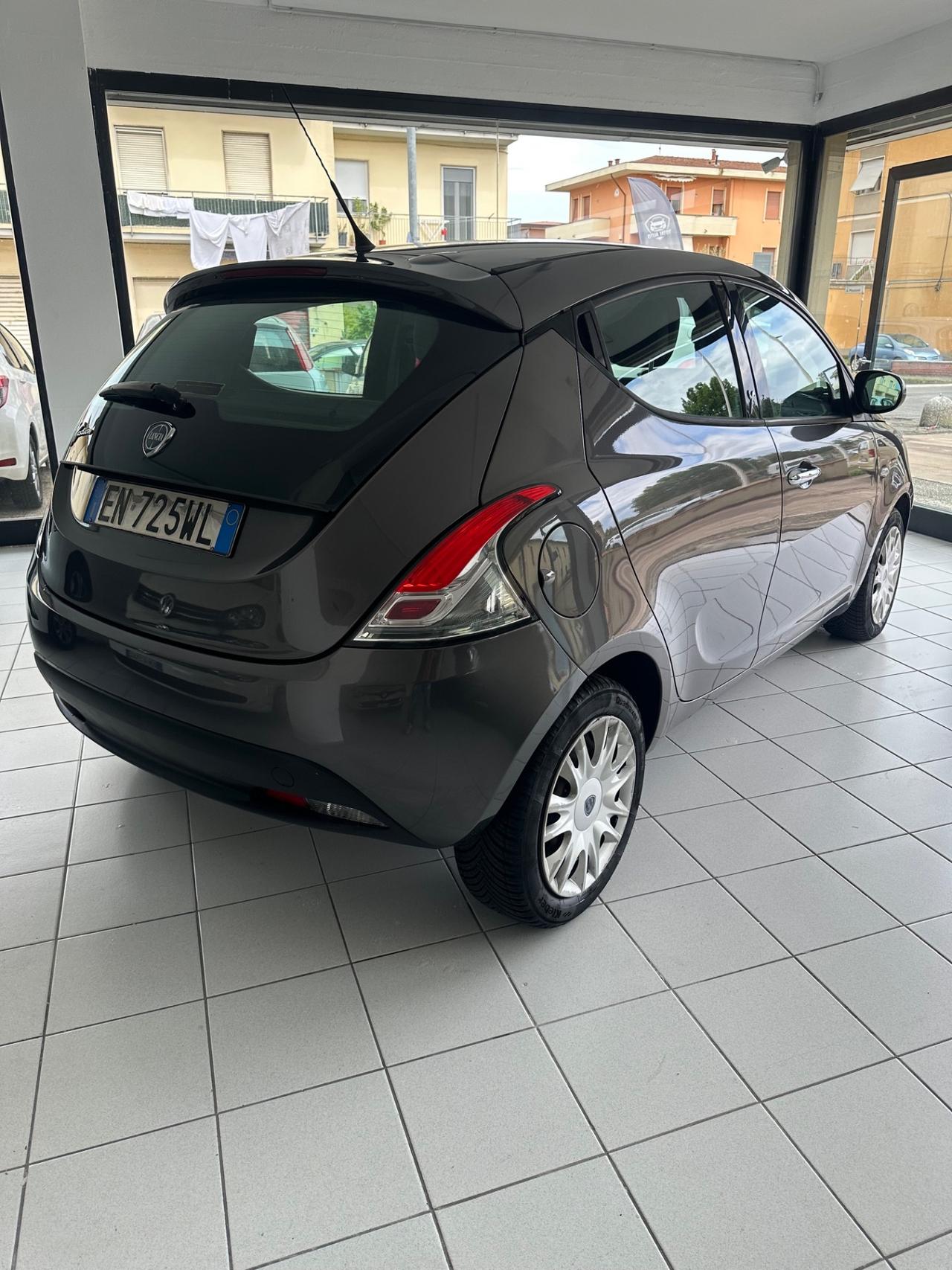 Lancia Ypsilon 1.3 MJT 16V 95 CV 5 porte S&S Platinum