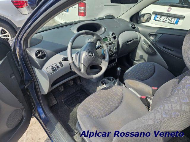 TOYOTA Yaris 1.0i 16V cat 3 porte