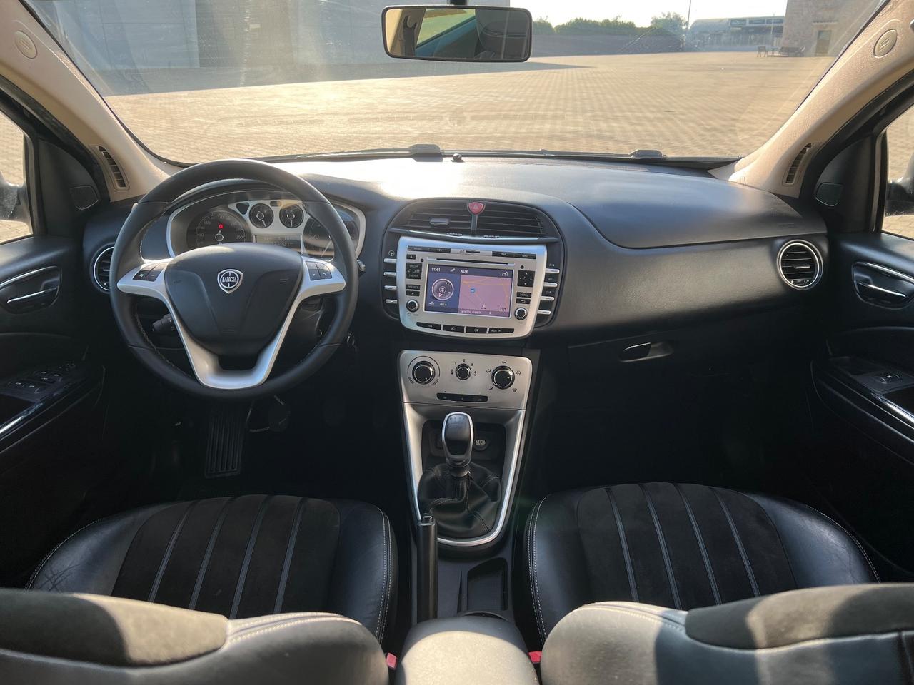 Lancia Delta 1.6 MJT 120cv Platino - 2013