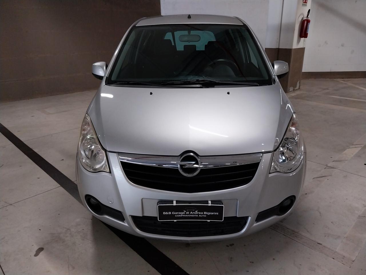 Opel Agila 1.0 12V 65CV Enjoy - ok neopatentati